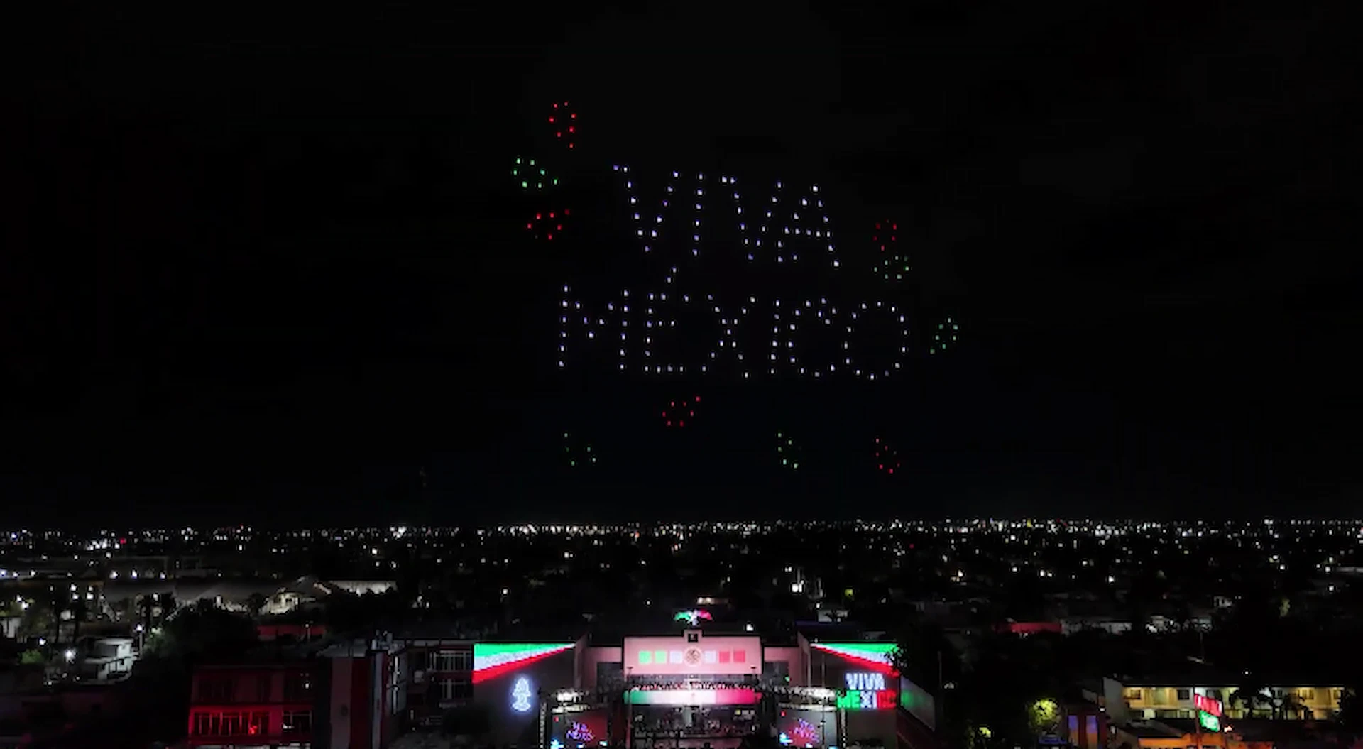 viva méxico gomez