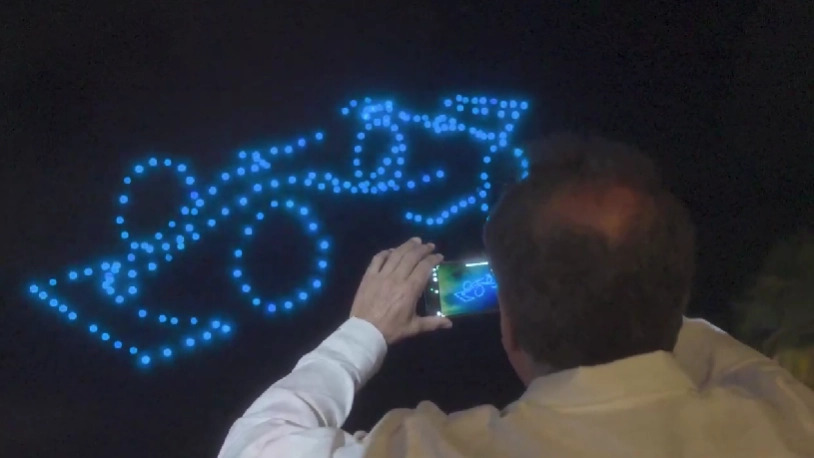 show de drones farmacias similares